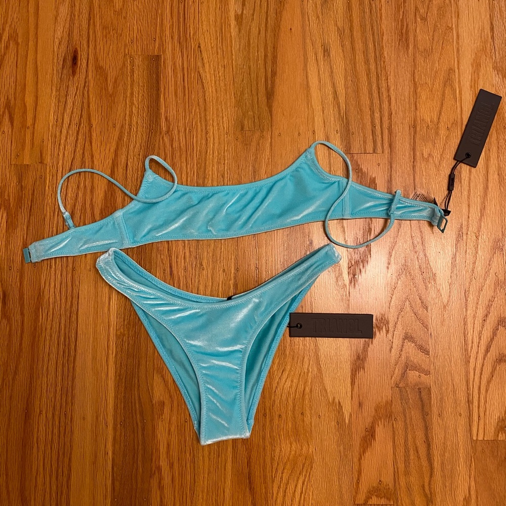 NWT triangl dreamland bikini